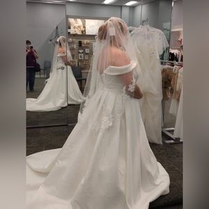 Size 18 ivory dress from David’s Bridal